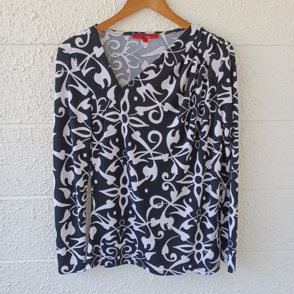 Narciso Rodriguez for DesigNation Tops - Narciso Rodriguez for DesigNation Black White Scroll Print Asymmetrical Top M